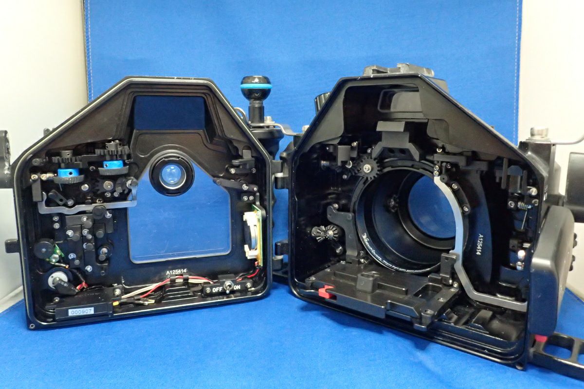 中古Cランクノーティカム 水中ハウジング NA OMD EM1 + バキューム