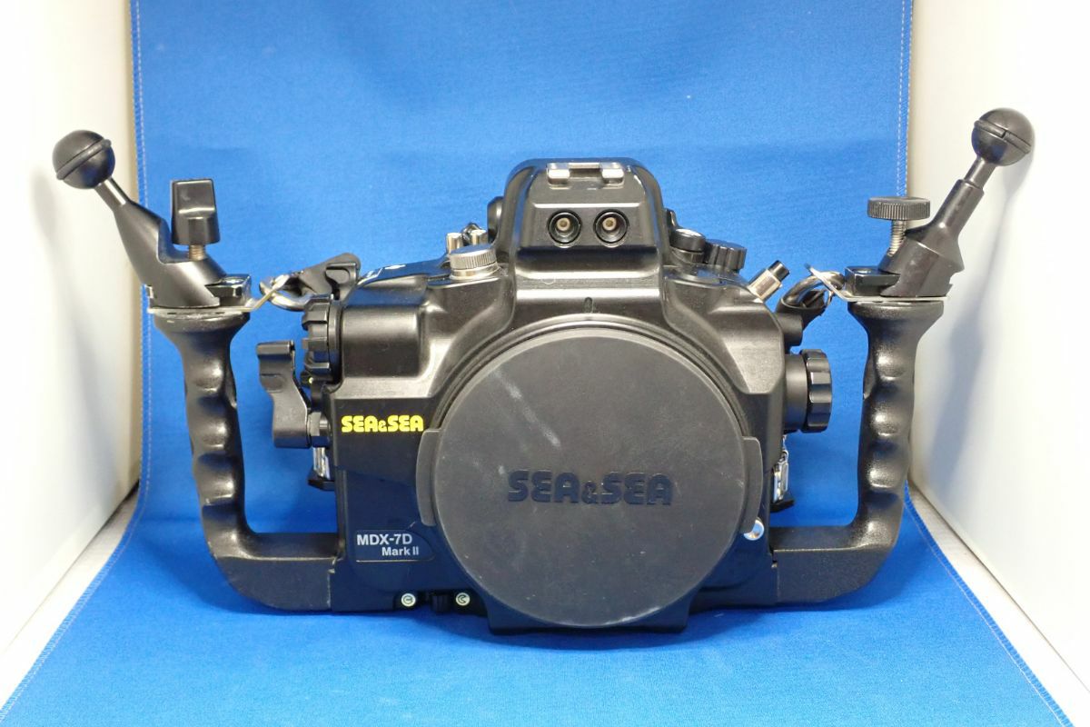 中古 シーアンドシー 水中ハウジング MDX-7D MarkII + 光コンバーター