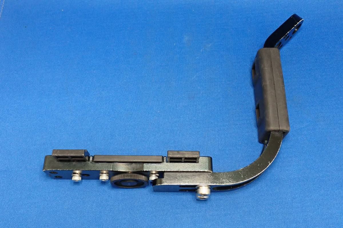 中古Bランク【イノン / INON】グリップベースD4