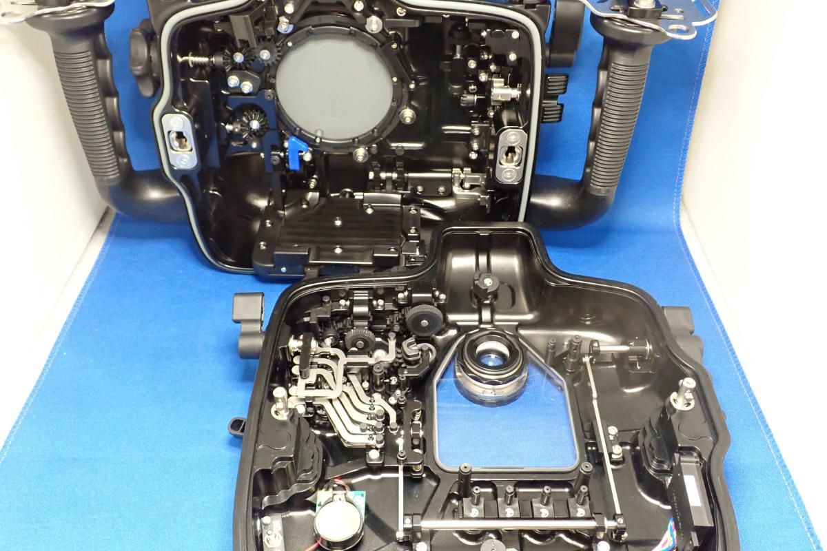 中古 ノーティカム 水中ハウジング NA-EM1X + バキュームバルブII