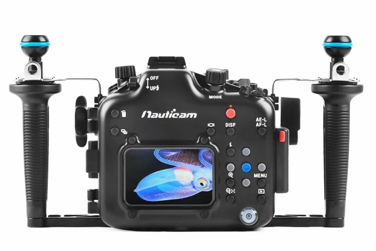 ノーティカム水中ハウジング NA Z50II｜カメカメ