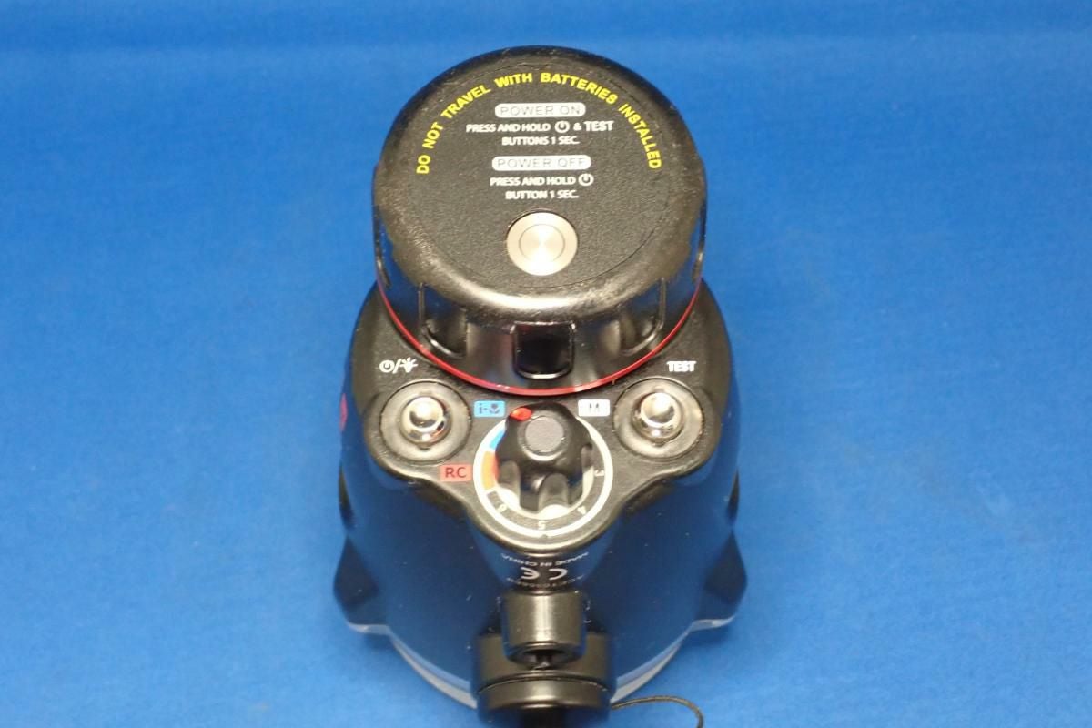 中古Aランク【エーオーアイ / AOI】AOI-UCS-Q1-RC-BLK ウルトラコンパクトストロボRC-2