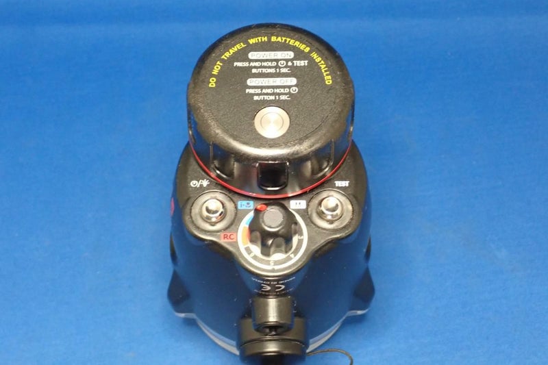 中古Aランク【エーオーアイ / AOI】AOI-UCS-Q1-RC-BLK ウルトラコンパクトストロボRC-2