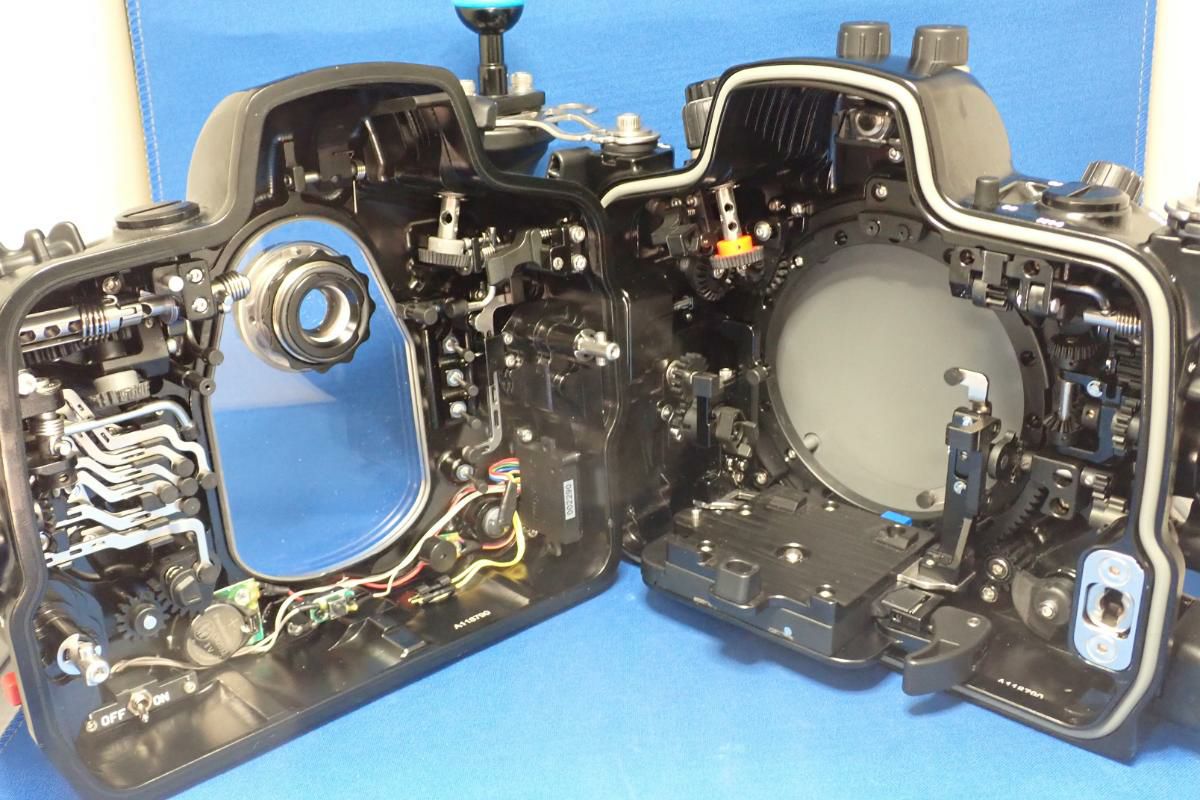 中古 ノーティカム水中ハウジング NA D750｜カメカメ