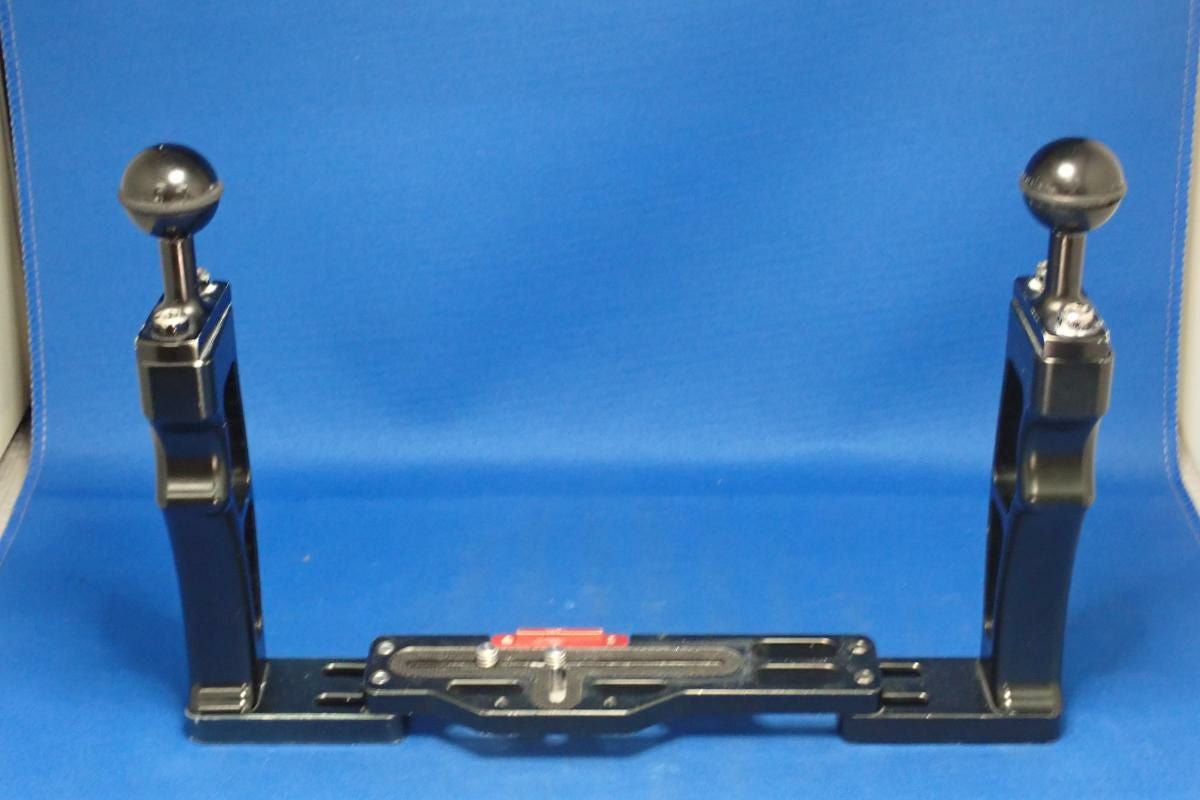 中古Bランク【mic】両手グリップセット + ダイレクトベース x2個付き-1