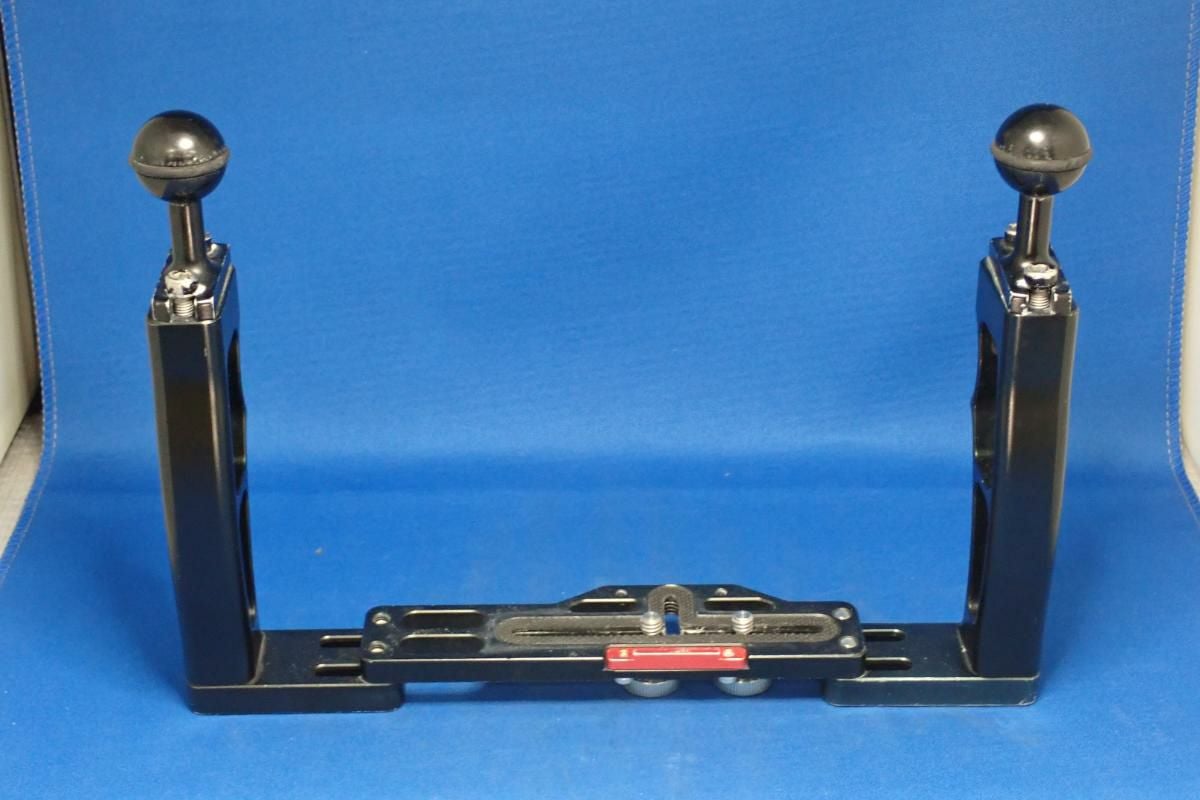 中古Bランク【mic】両手グリップセット + ダイレクトベース x2個付き-2