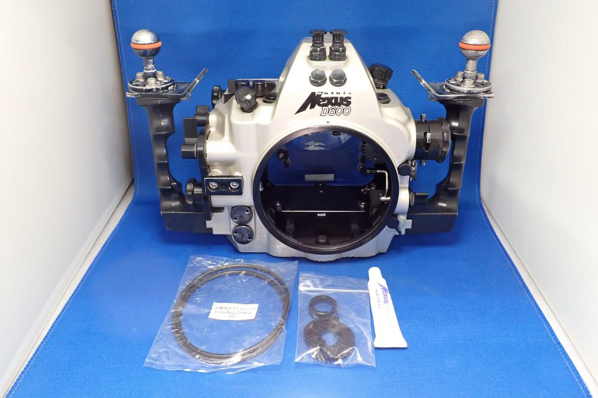 中古Bランク【アンティス / Anthis】水中ハウジング Nexus D600 TypeF 光 M4-1