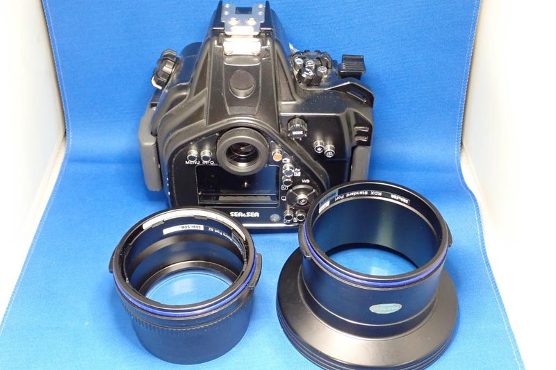 中古Aランク【シーアンドシー / SEA&SEA】水中ハウジング RDX-750D(Canon EOS Kiss X8i/X9i) + スタンダードポート + RDXポートベースS + コンパクトマクロポート52-2