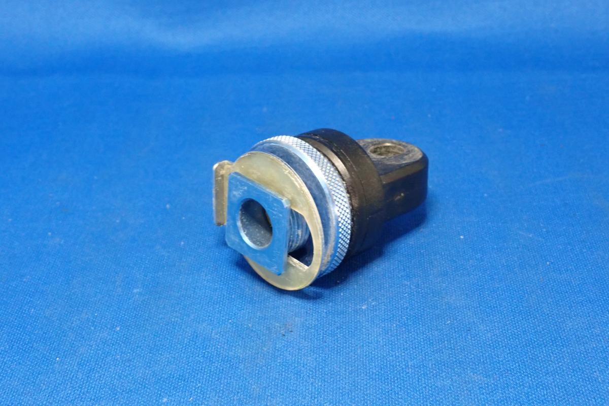 中古Bランク【フィッシュアイ / Fisheye】ロータリーホットシューベース-2